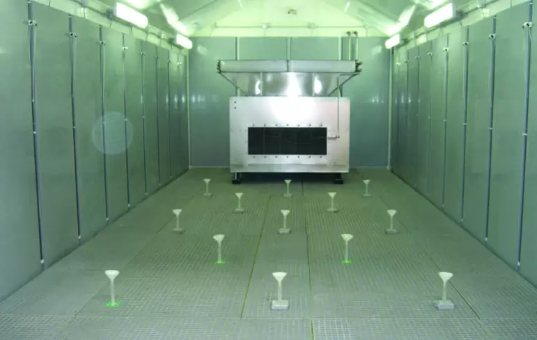 Customized corrosion test chambers
