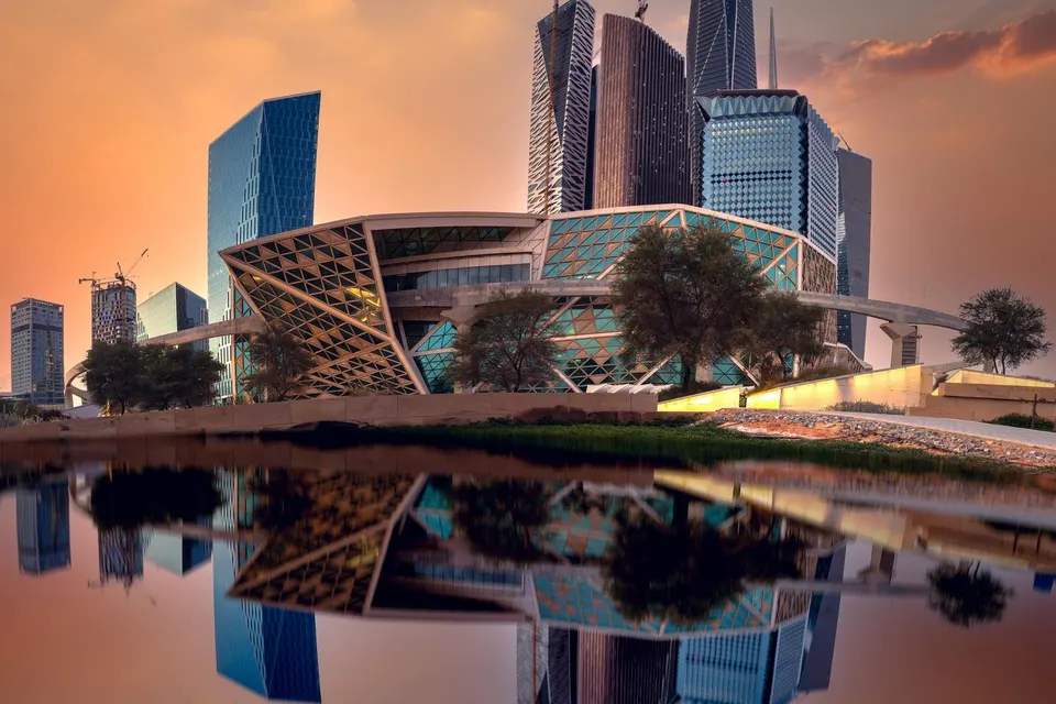 ⚡ Saudi Arabia's 2025 Focus on Energy and Sustainability
