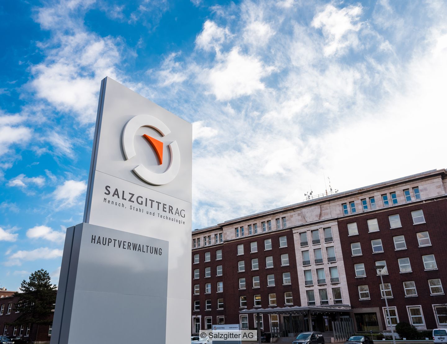 🏗️ TSR and Papenburg Table €1.1bn Bid for Salzgitter AG