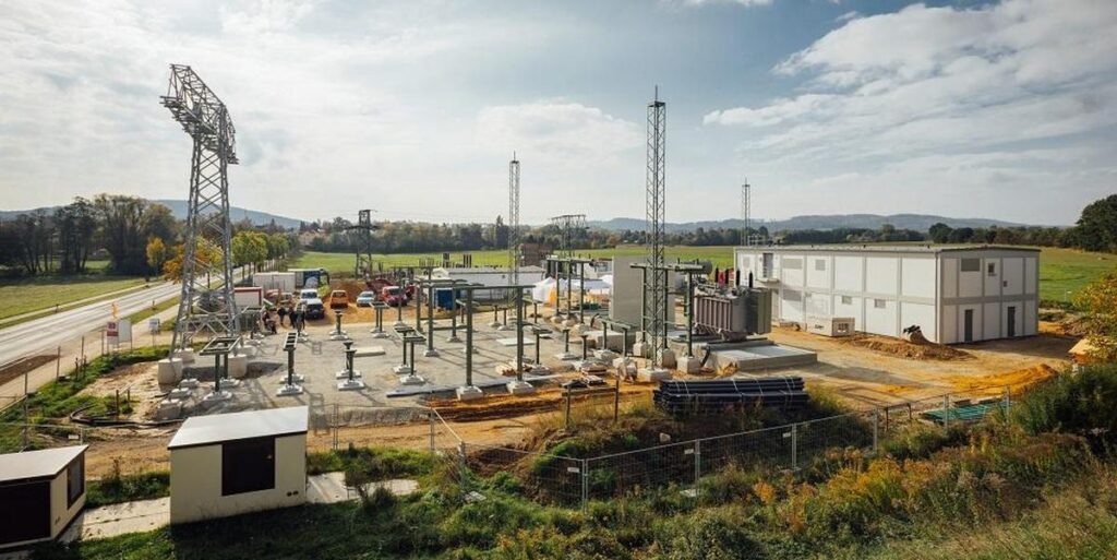 ⚡ EIB Provides €400 Million for Power Grid Expansion in Eastern Saxony