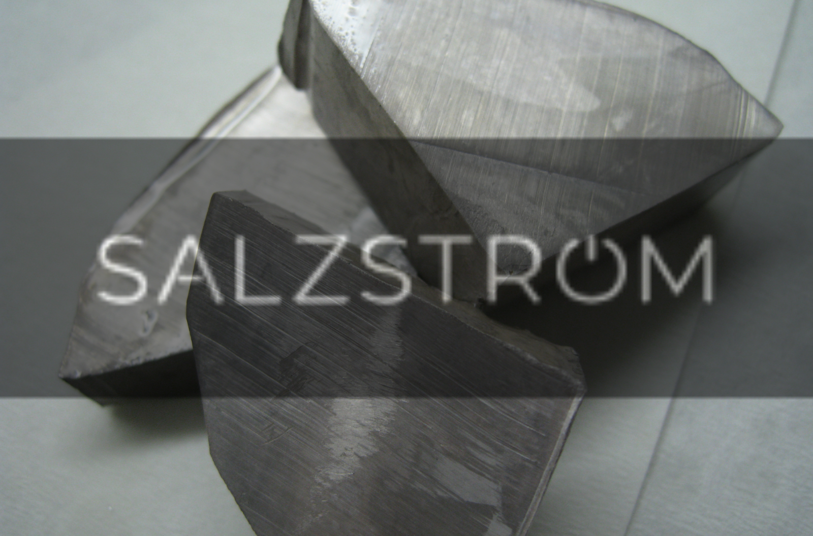 Salzstrom bringt Natrium-Ionen-Gewerbespeicher auf den Markt